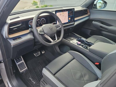2027 Volkswagen Atlas SEL R-Line