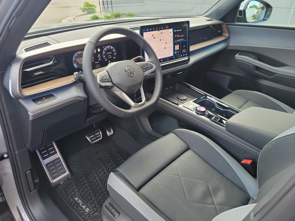 2027 Volkswagen Atlas SEL R-Line