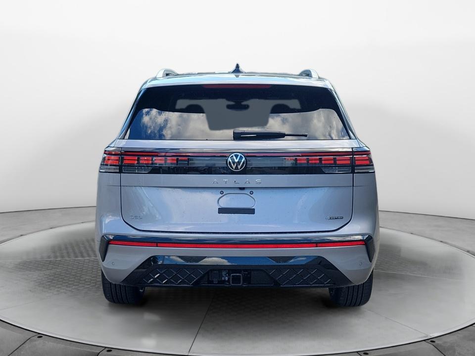 2027 Volkswagen Atlas SEL R-Line