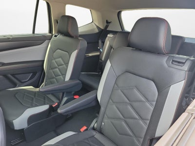 2026 Volkswagen Atlas Peak Edition