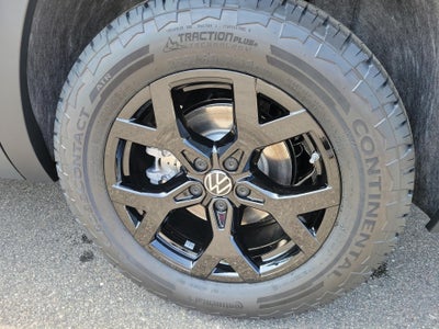 2026 Volkswagen Atlas Peak Edition