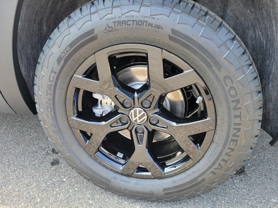 2026 Volkswagen Atlas Peak Edition