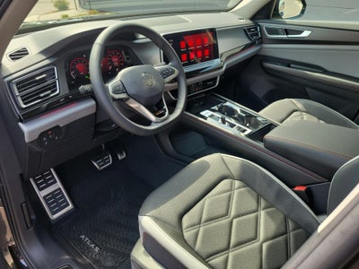 2026 Volkswagen Atlas Peak Edition