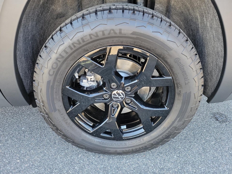 2026 Volkswagen Atlas Peak Edition