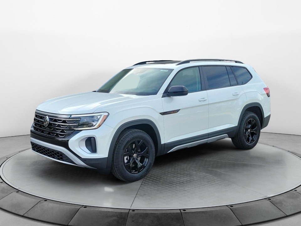 2026 Volkswagen Atlas Peak Edition