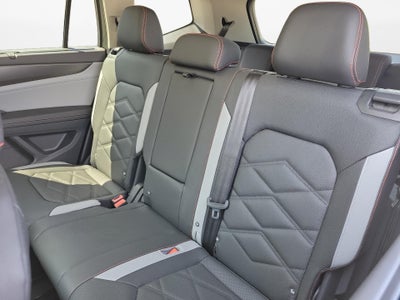 2026 Volkswagen Atlas Peak Edition
