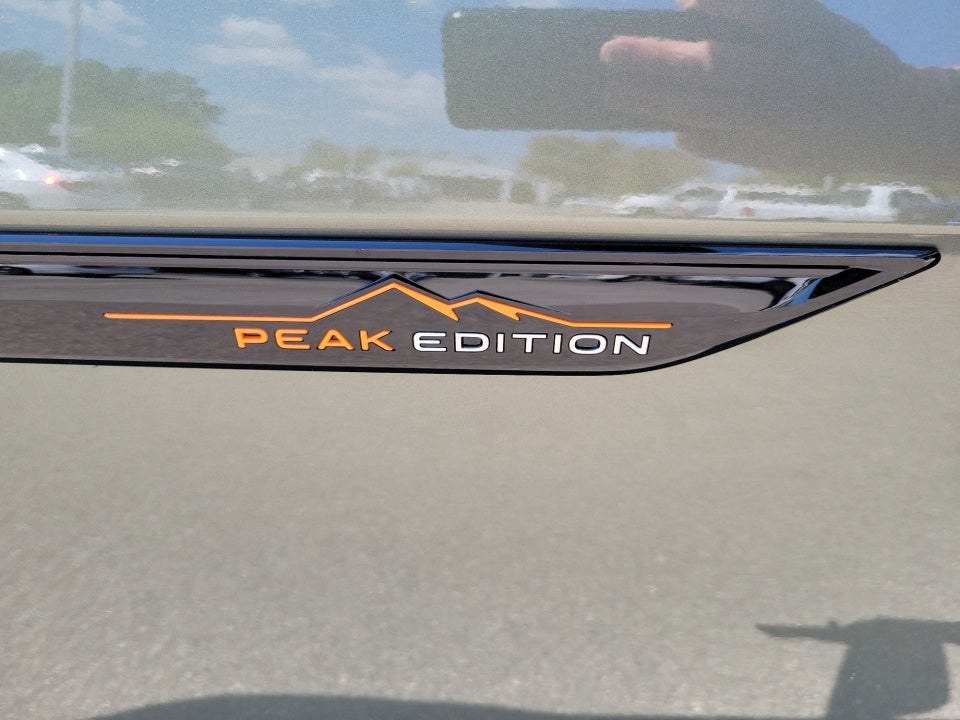 2026 Volkswagen Atlas Peak Edition