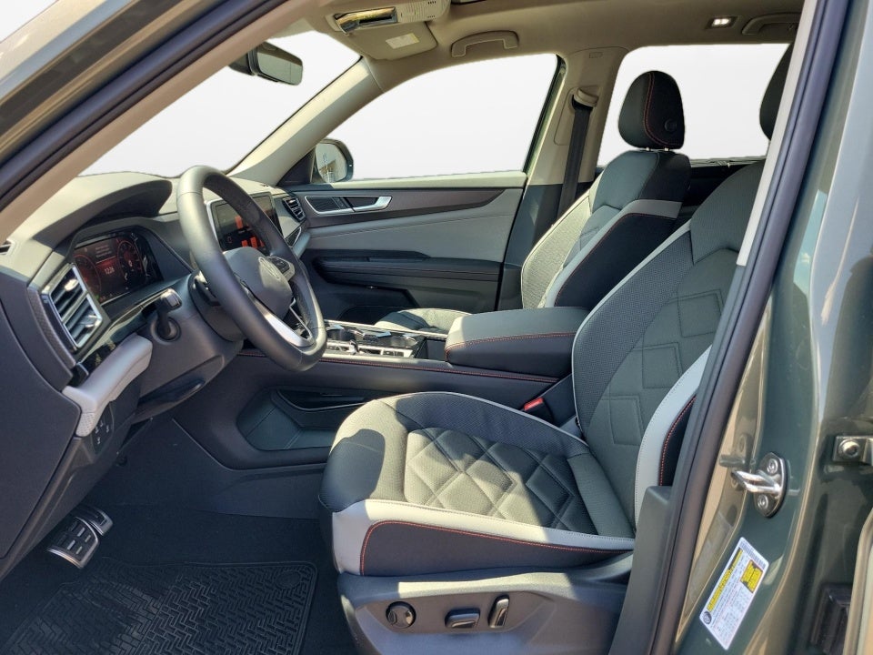 2026 Volkswagen Atlas Peak Edition