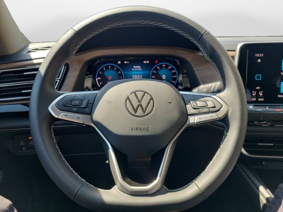 2026 Volkswagen Atlas 2.0T SE