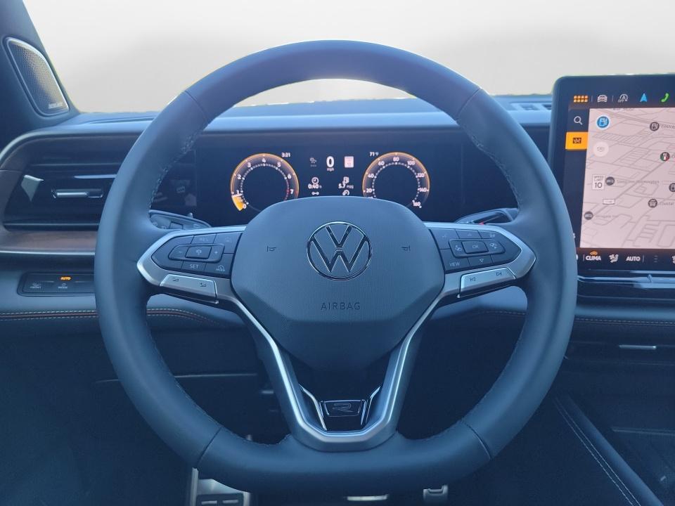 2027 Volkswagen Atlas SEL Premium R-Line