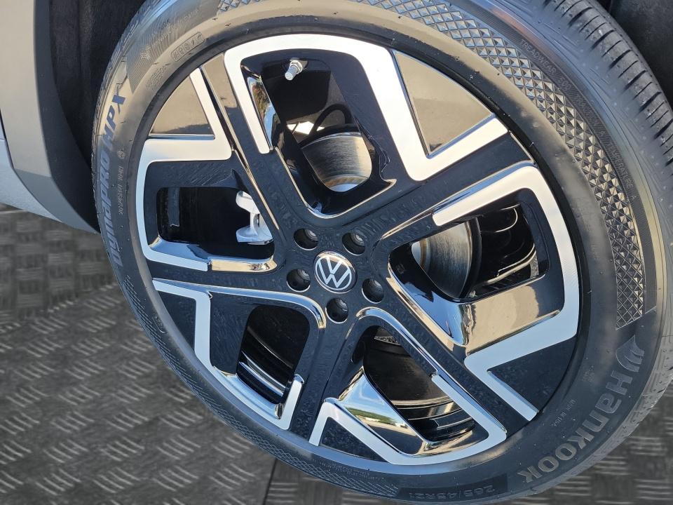 2027 Volkswagen Atlas SEL Premium R-Line
