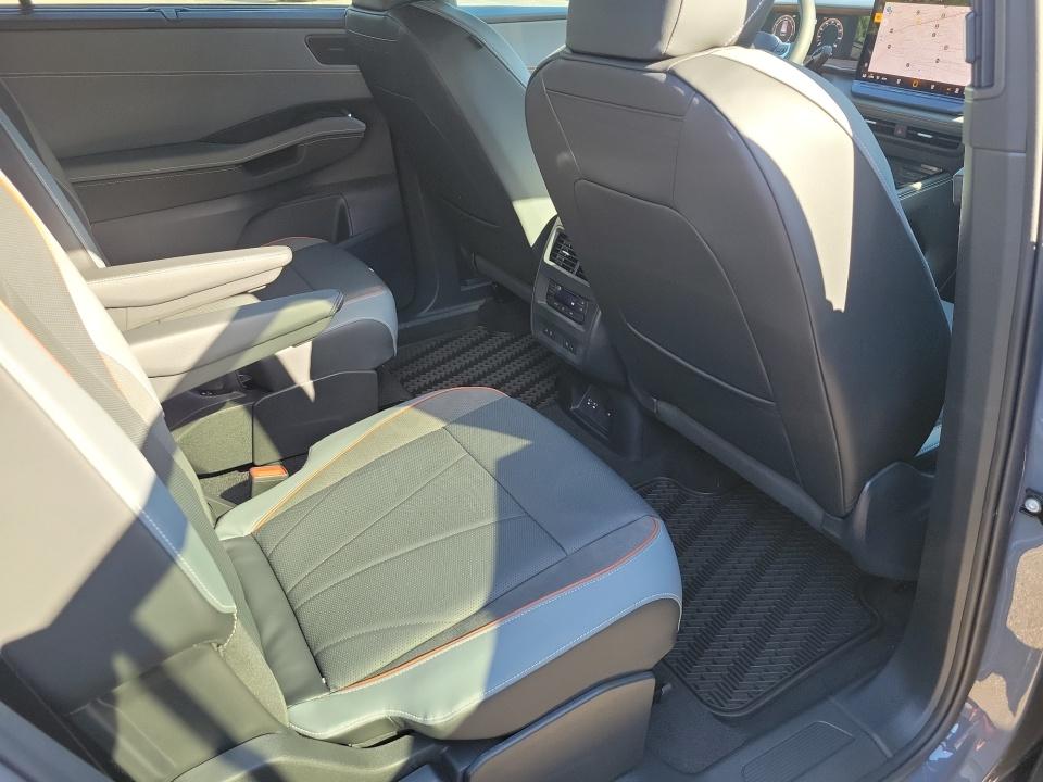 2027 Volkswagen Atlas SEL Premium R-Line