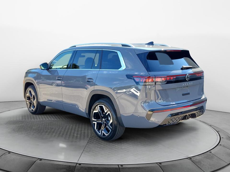 2027 Volkswagen Atlas SEL Premium R-Line