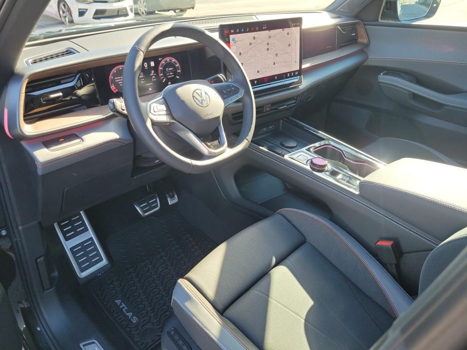 2027 Volkswagen Atlas SEL Premium R-Line