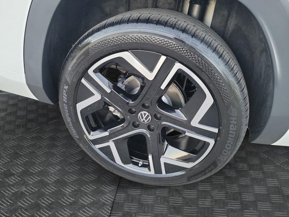 2027 Volkswagen Atlas SEL Premium R-Line
