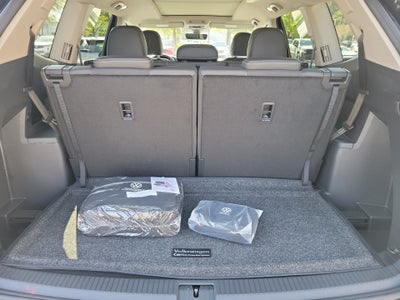 2026 Volkswagen Atlas SEL Premium R-Line