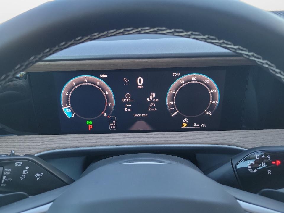 2027 Volkswagen Atlas SE w/Technology