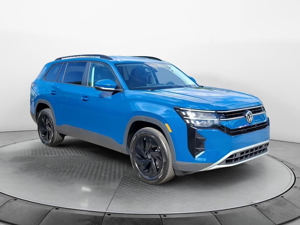2027 Volkswagen Atlas SE w/Technology