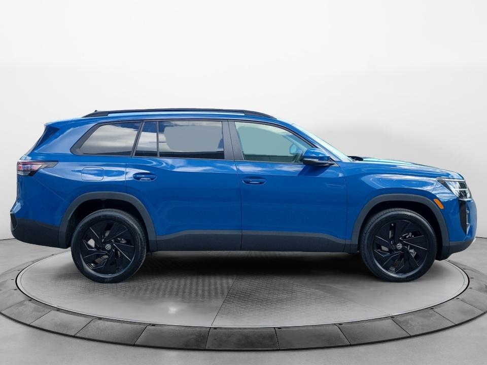 2027 Volkswagen Atlas SE w/Technology
