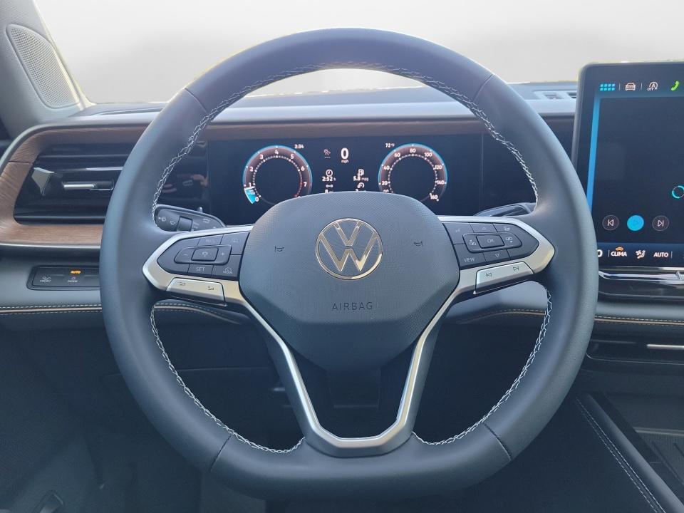 2027 Volkswagen Atlas SE w/Technology