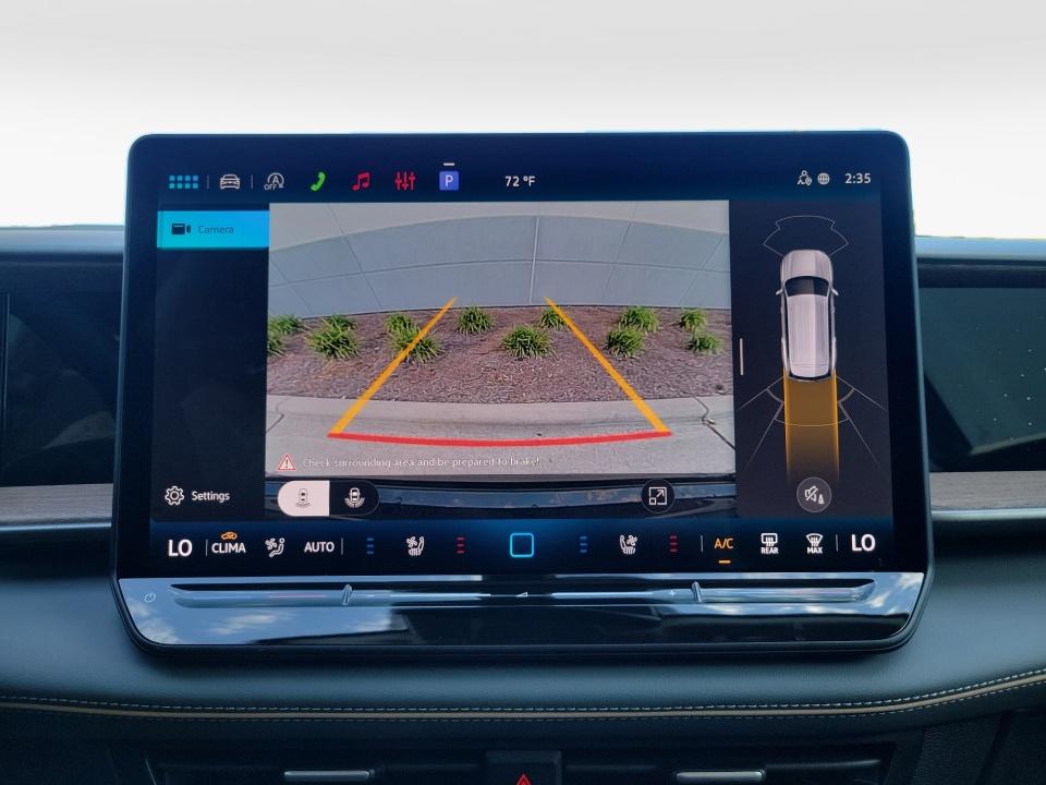 2027 Volkswagen Atlas SE w/Technology
