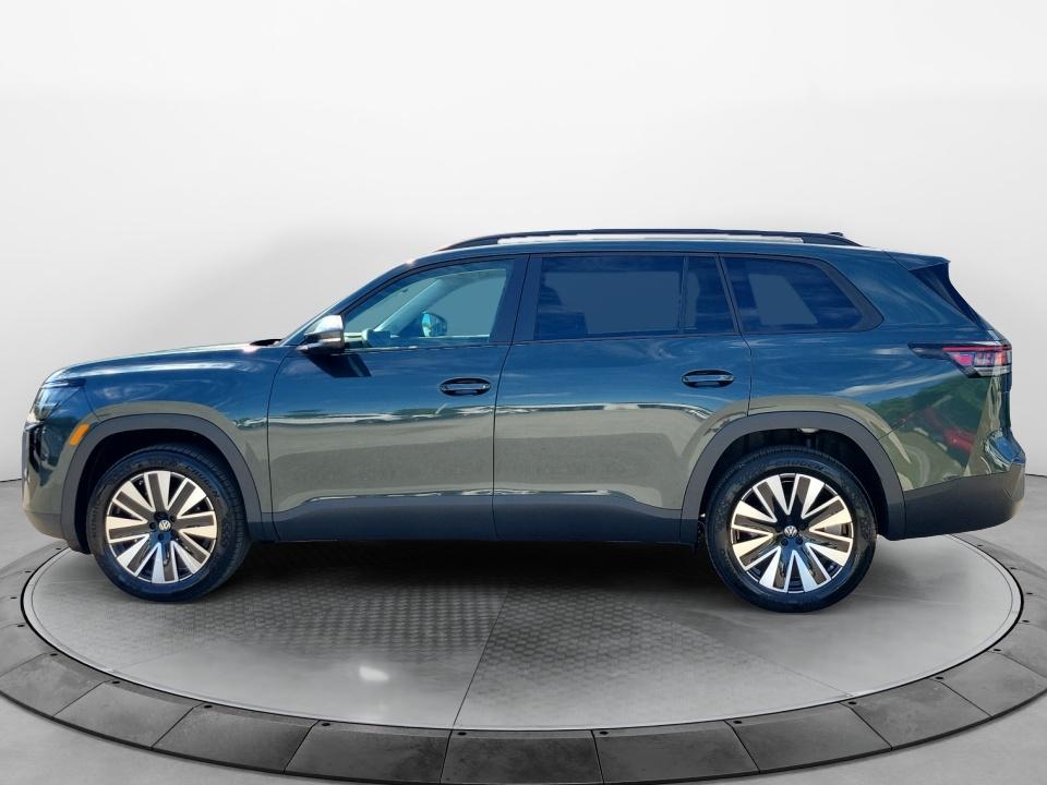 2027 Volkswagen Atlas SE w/Technology