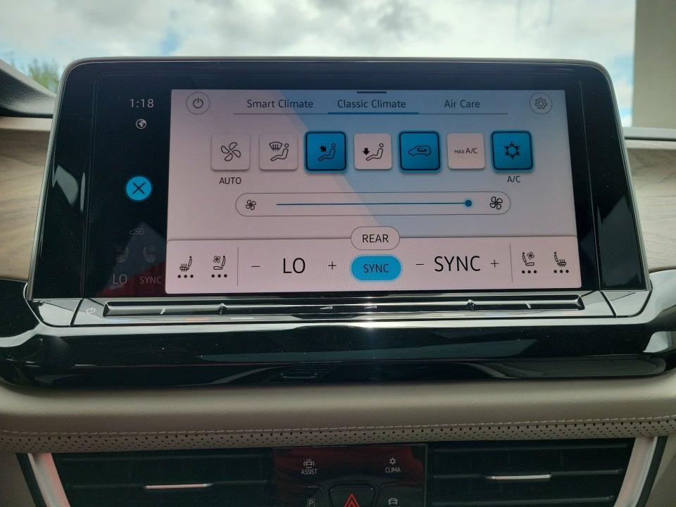 2026 Volkswagen Atlas 2.0T SE w/Technology