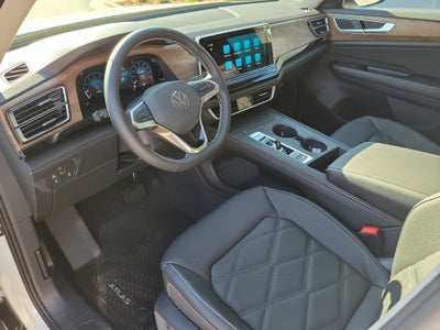 2026 Volkswagen Atlas SE
