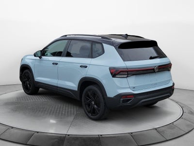 2026 Volkswagen Taos SE Black