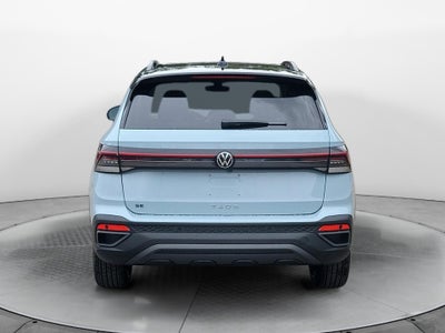 2026 Volkswagen Taos SE Black