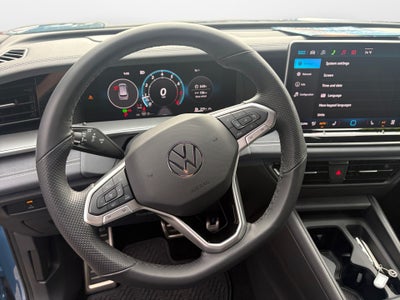 2026 Volkswagen Tiguan SE R-Line Black
