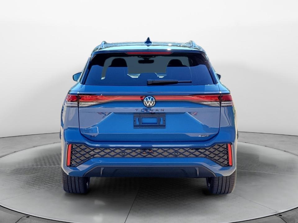 2027 Volkswagen Tiguan SE R-Line Black