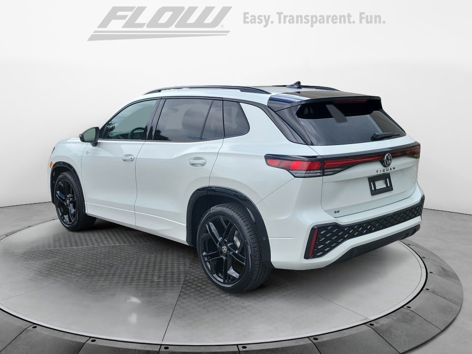 2026 Volkswagen Tiguan SE R-Line Black