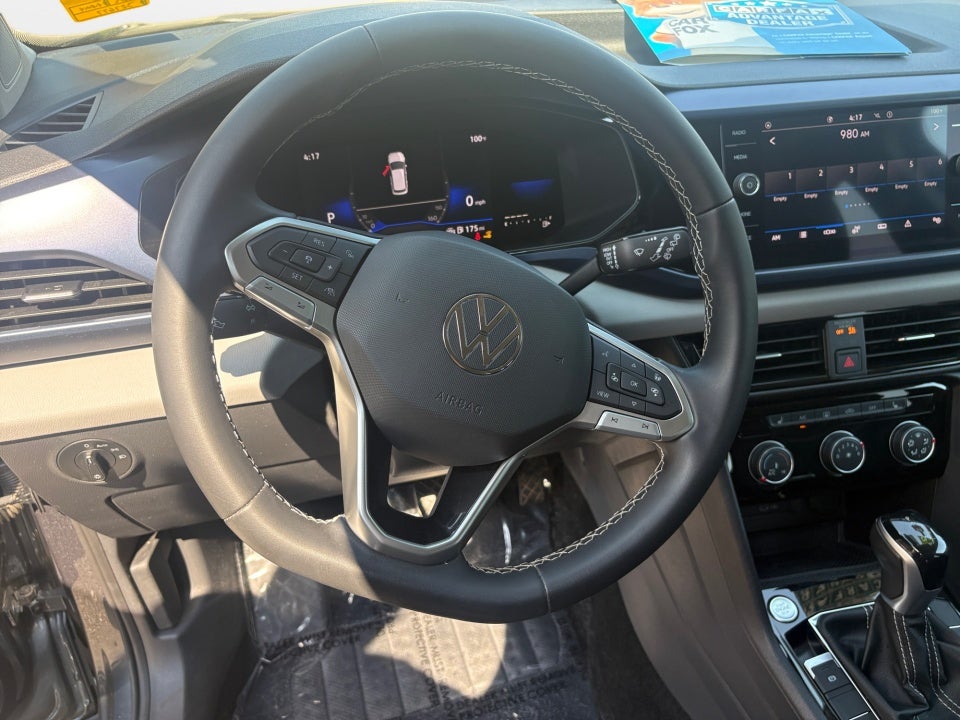 2023 Volkswagen Taos SE