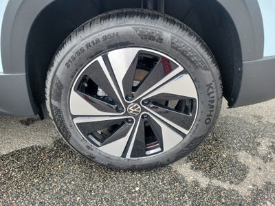 2026 Volkswagen Taos SE