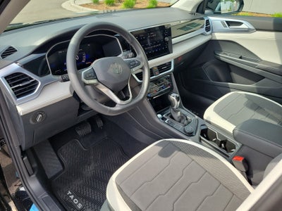 2026 Volkswagen Taos SE