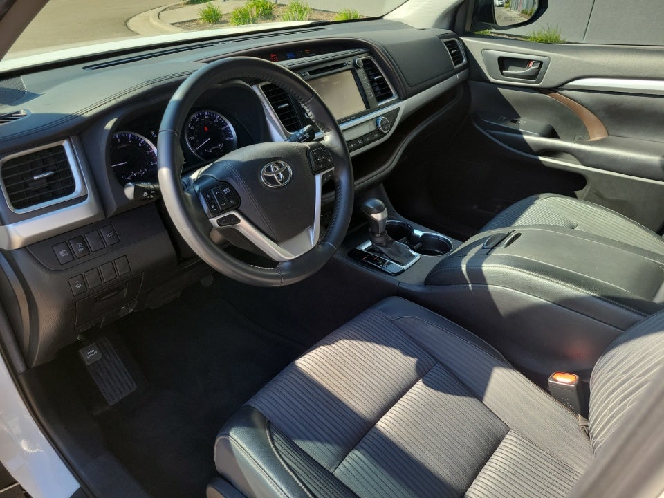 2019 Toyota Highlander LE Plus