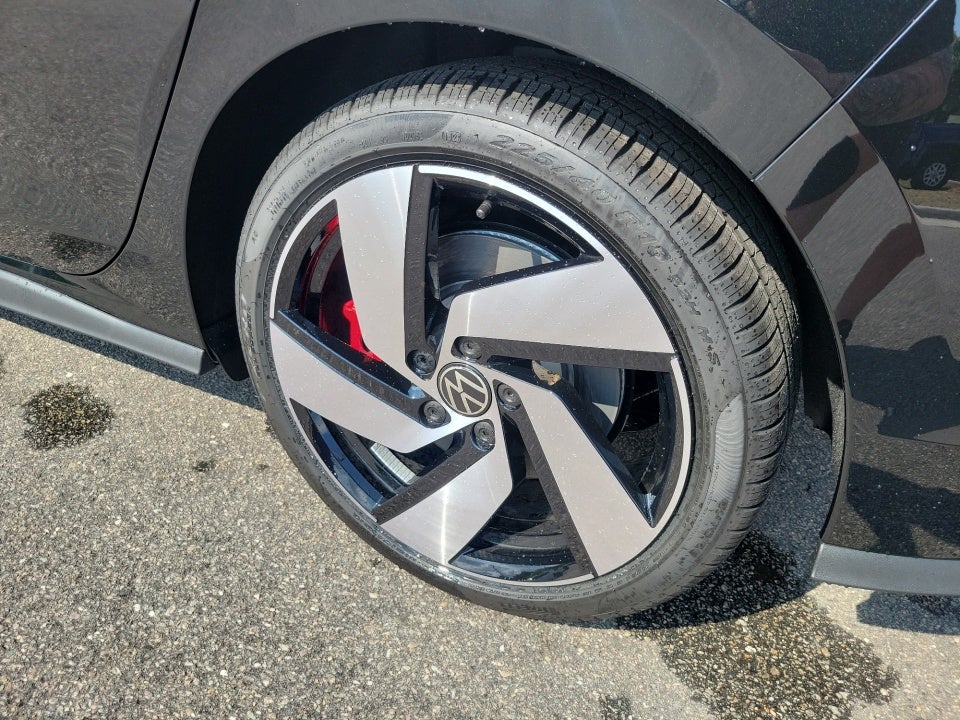 2026 Volkswagen Golf GTI S