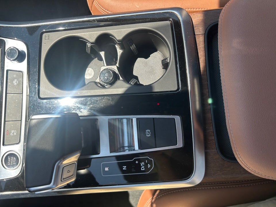 2025 Audi Q8 Premium Plus