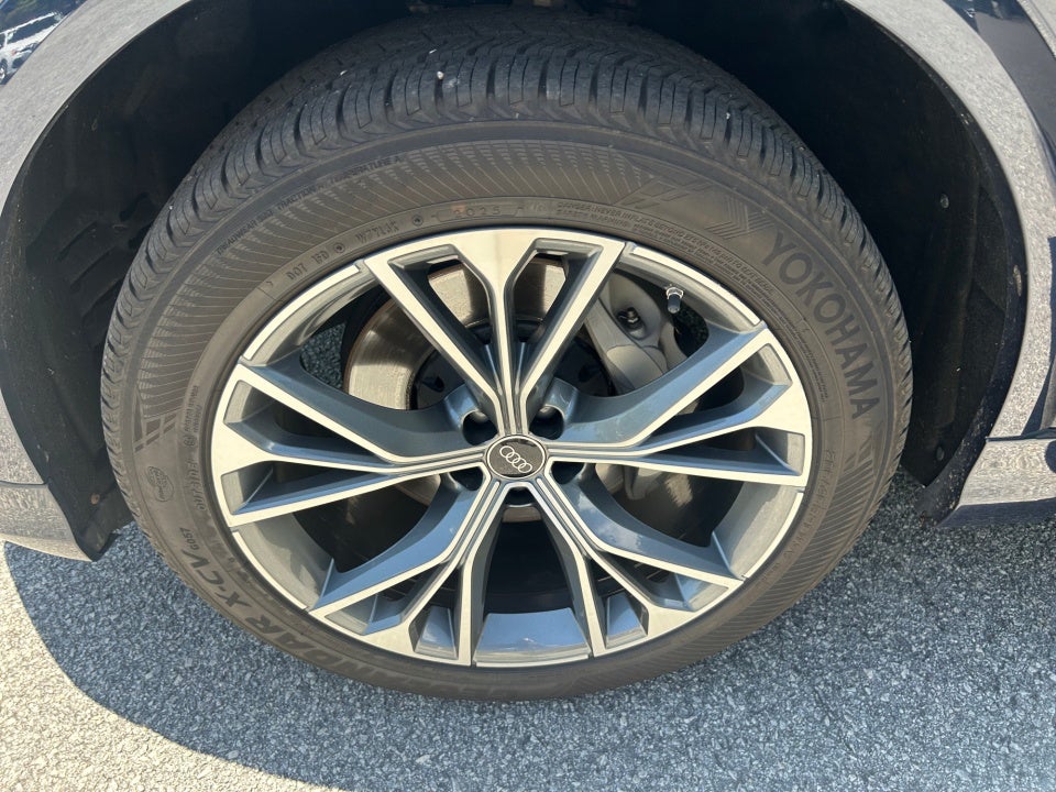 2025 Audi Q8 Premium Plus