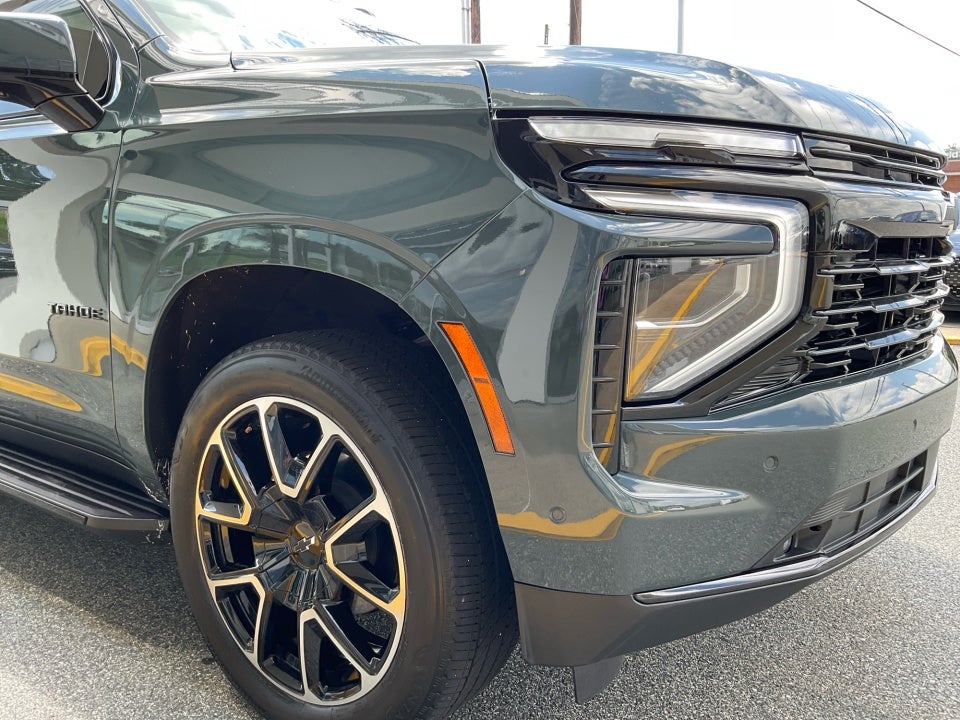 2025 Chevrolet Tahoe RST