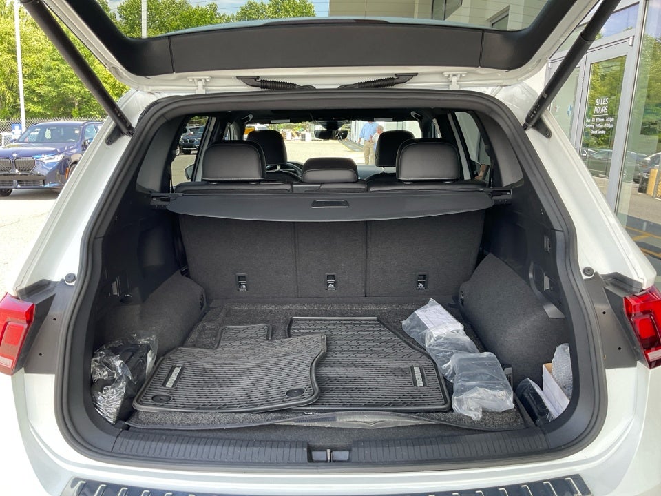2022 Volkswagen Tiguan 2.0T SEL R-Line