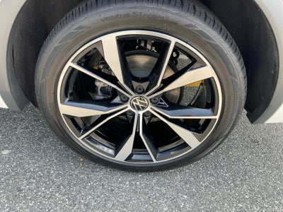 2022 Volkswagen Tiguan 2.0T SEL R-Line