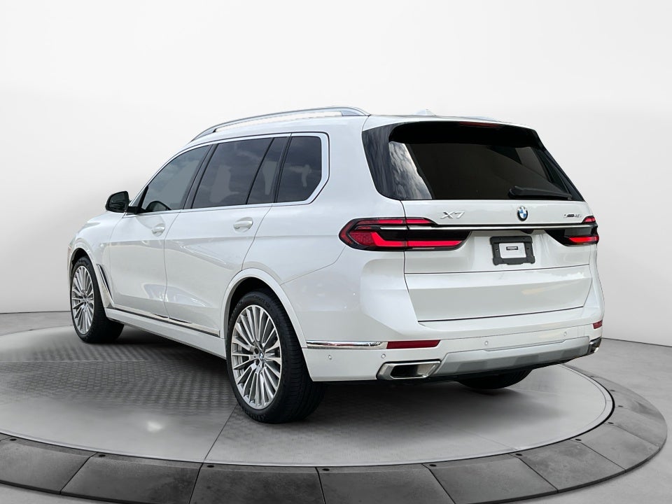 2024 BMW X7 xDrive40i