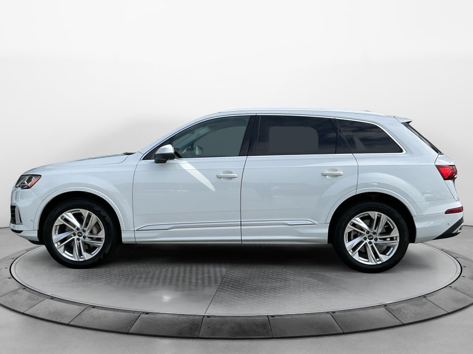 2022 Audi Q7 Premium Plus