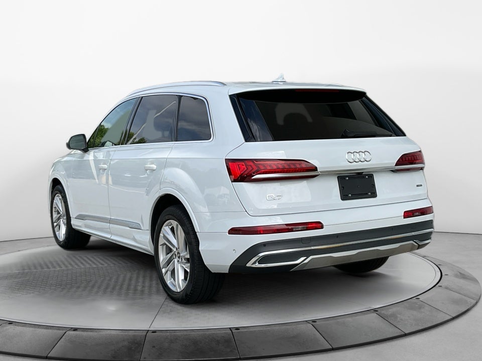 2022 Audi Q7 Premium Plus