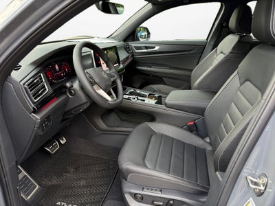 2026 Volkswagen Atlas Cross Sport SEL R-Line Black