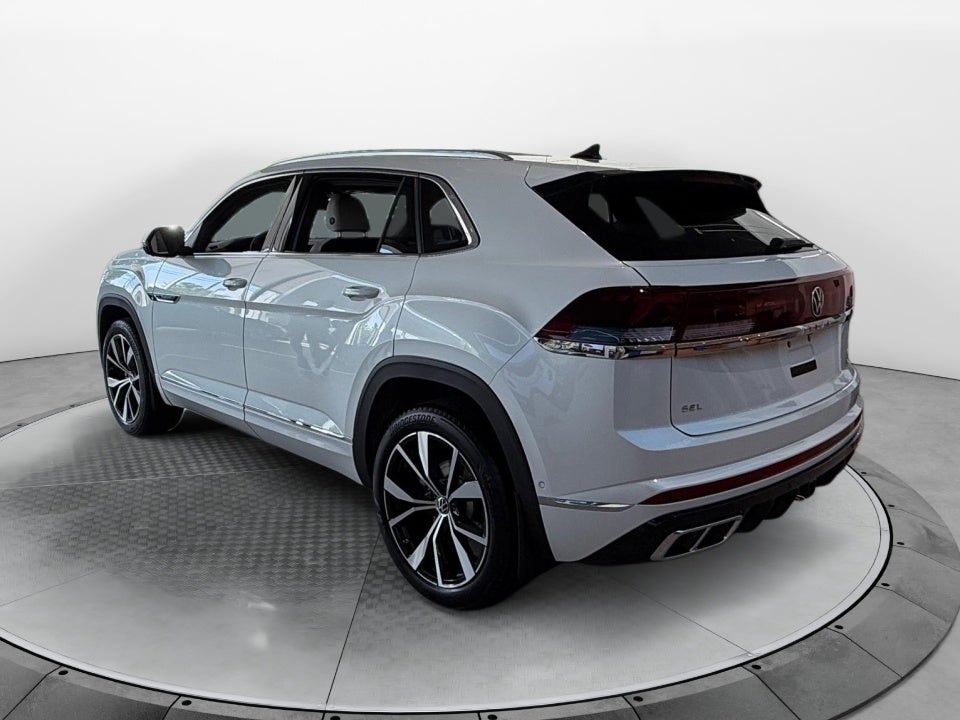 2026 Volkswagen Atlas Cross Sport 2.0T SEL Premium R-Line