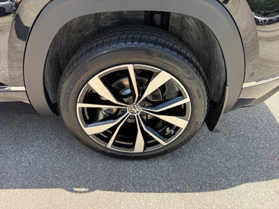 2026 Volkswagen Atlas Cross Sport SEL Premium R-Line