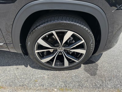 2026 Volkswagen Atlas Cross Sport SEL Premium R-Line